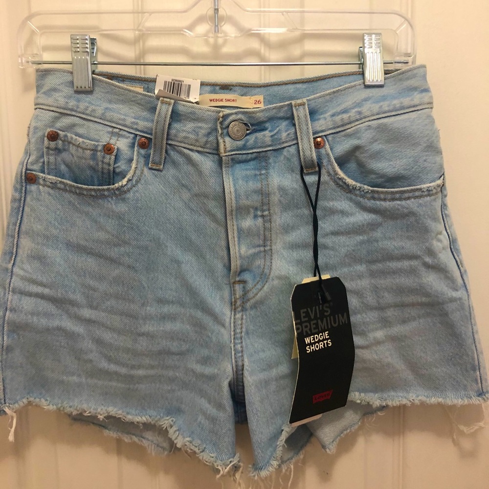 LEVIS Wedgie light-wash High-waisted Denim Shorts